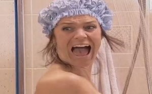 老外花式疯狂恶搞洗澡的性感美女视频