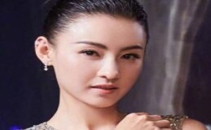 杨幂自曝不看自己的戏 刘嘉玲拼酒吓坏男士 20191010