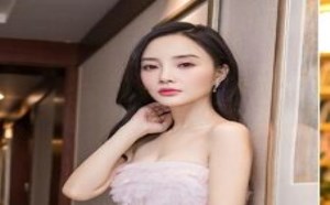 李小璐贾乃亮离婚 甜馨抚养权归女方？20190319