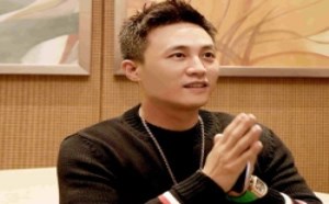 杨幂代言保健品被指违法 Baby“跑男”落泪 20190510