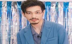 罗志祥给潘玮柏庆生发黑照 受贝贝剁手指事件影响20190807