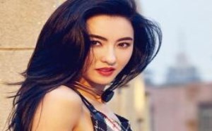 黄晓明参加婚礼不带Baby?孙杨首度回应暴力抗检20190828