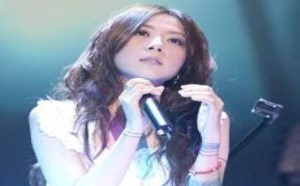 19岁白富美为吴亦凡打胎 潘粤明尹姝贻酒吧聚会20191227